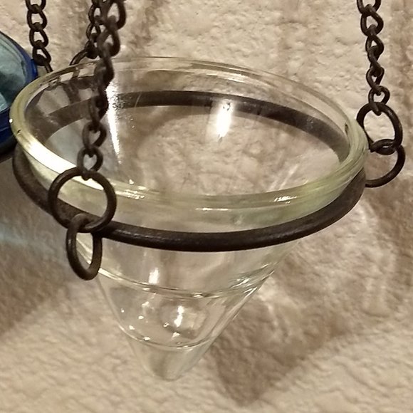 2 Glass and Metal Tealight Holders - Picture 5 of 7